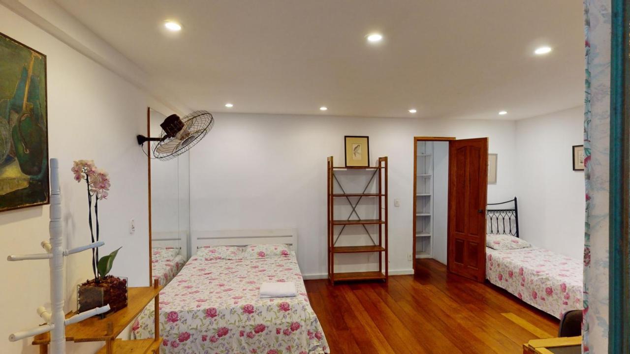 Pensión Casa Sao Conrado *
